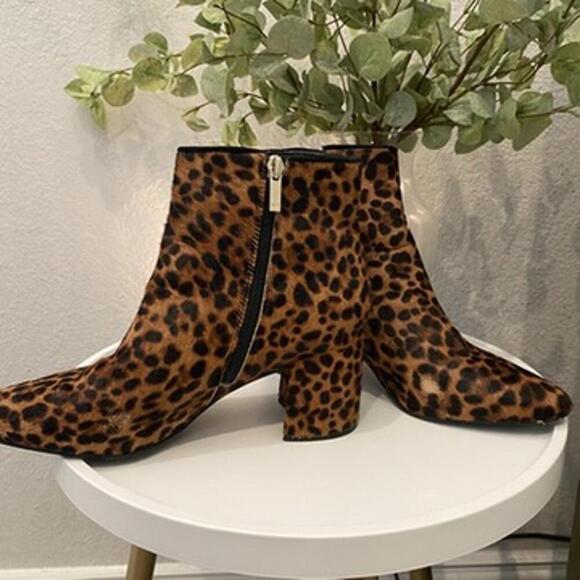 Marc Fisher Gismo Leather Calf Hair Leopard Bootie Heel 8 Excellent - Picture 3 of 7